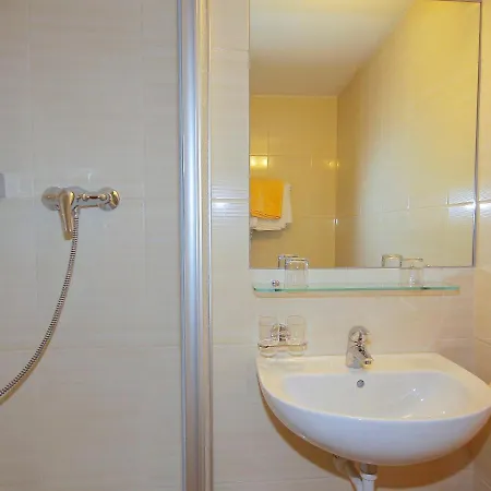 Vakantiehuis Hauser By Interhome *