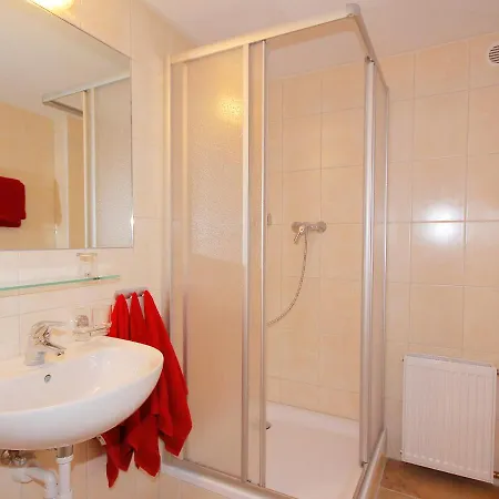 Hauser By Interhome Vakantiehuis Mayrhofen